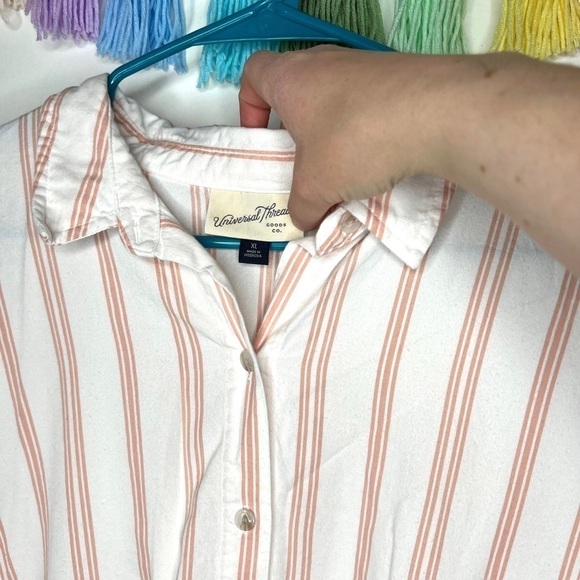 Universal Thread White and Pink Striped Doleman Sleeve Button Up Top Size XL - Picture 5 of 14